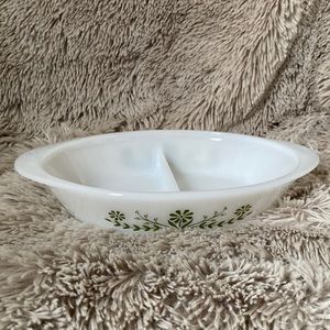 VINTAGE GLASBAKE DIVIDED CASSEROLE DISH GREEN DAISY EUC